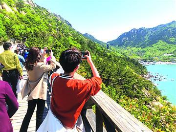 亮‘顏值’！嶗山迎客21.9萬人次，園區(qū)管理服務(wù)再升級